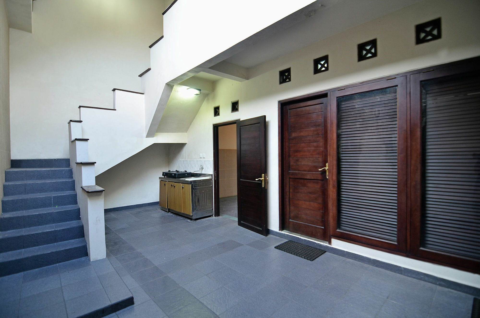 Taman Ayu 212 Hotel เดนปาซาร์ ภายนอก รูปภาพ